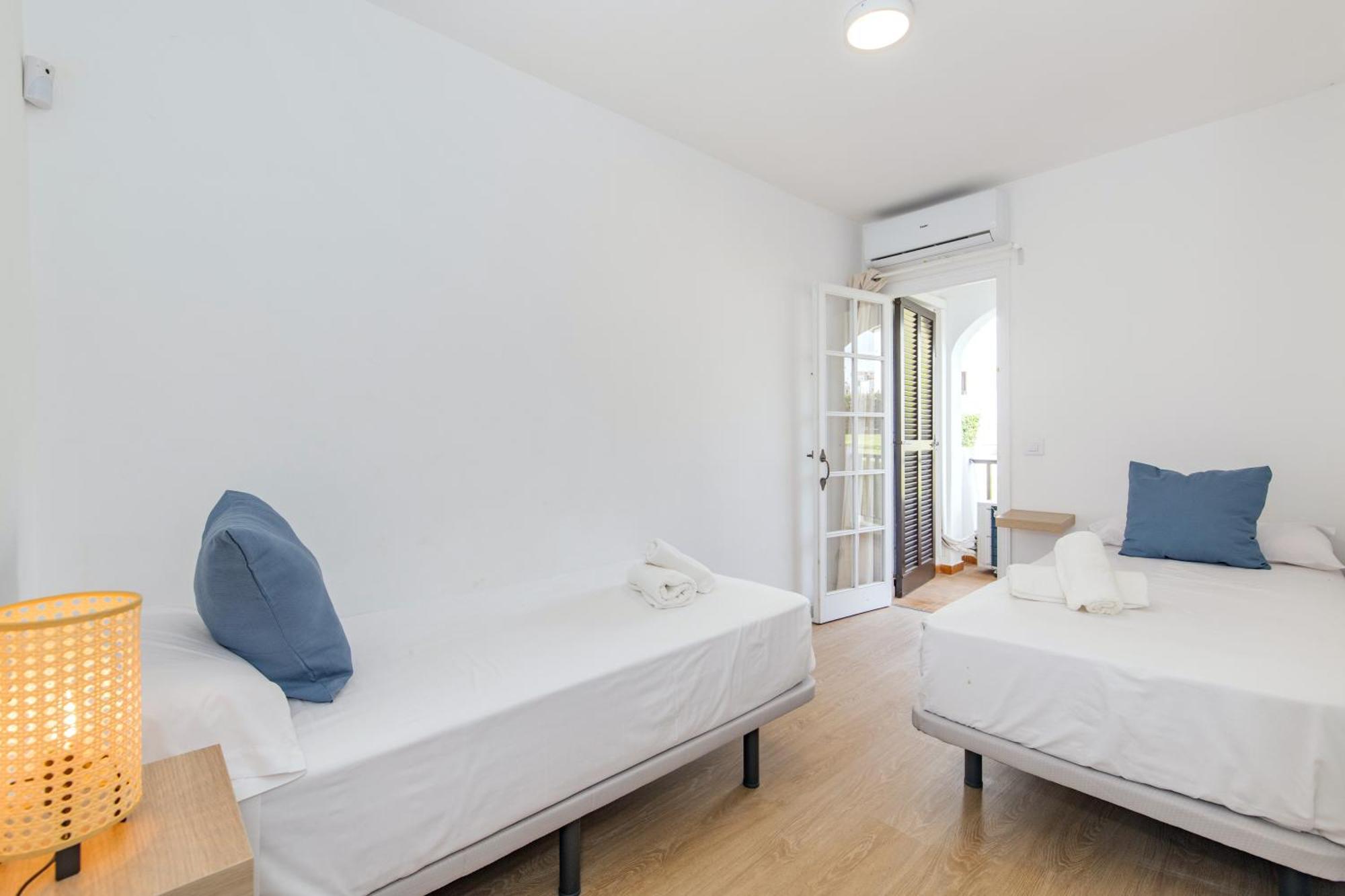 Siesta Mar Private Apt 92 Cala En Porter  Bagian luar foto